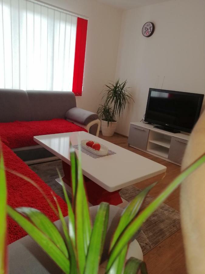 Cosy Apartment Road A6 Fužine Εξωτερικό φωτογραφία
