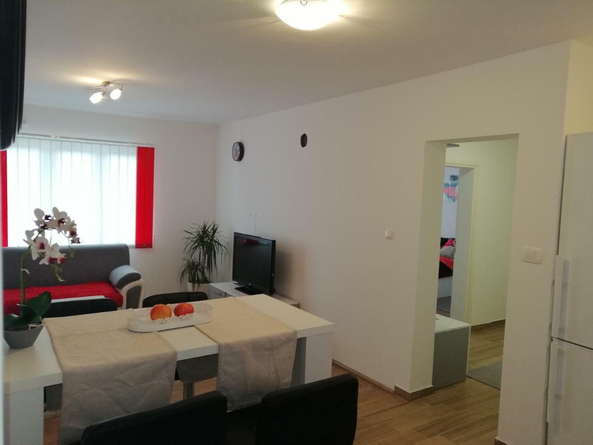Cosy Apartment Road A6 Fužine Εξωτερικό φωτογραφία